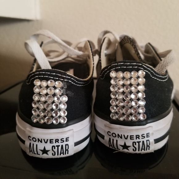 Converse - Picture 3 of 6